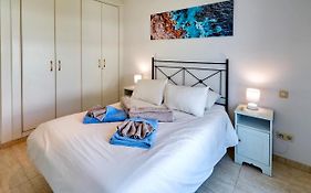 Villa Los Arcos - Lh160 By Villas Now Ltd