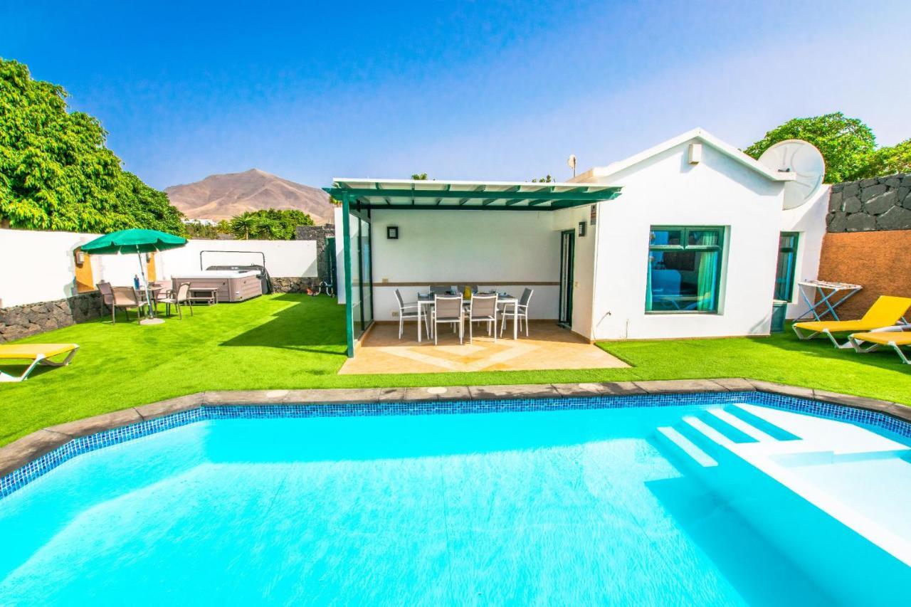Villa Los Arcos - Lh160 By Villas Now Ltd Playa Blanca  Exterior photo